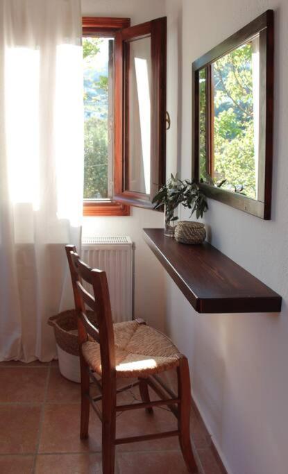 Apartment Kaia / 2 Skopelos Town