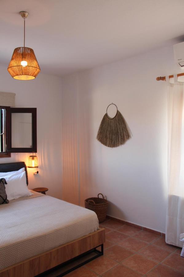 Kaia / 2 * Skopelos